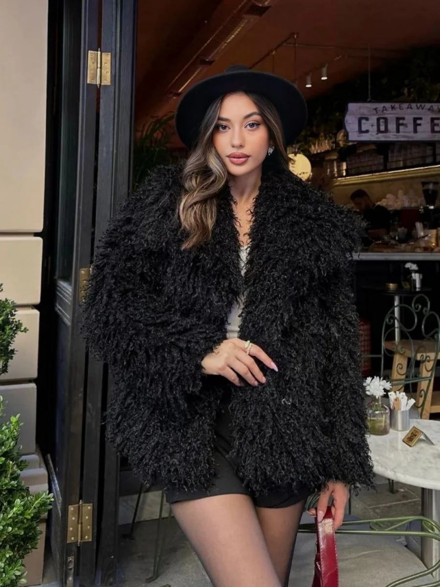 ZEYA Nadine Short Faux Fur Coat