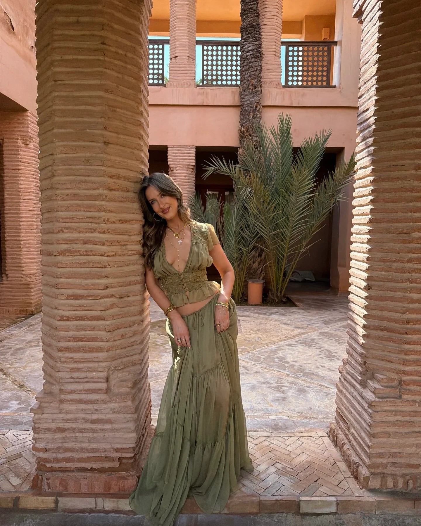 Completo Nella: top e gonna in pizzo e chiffon