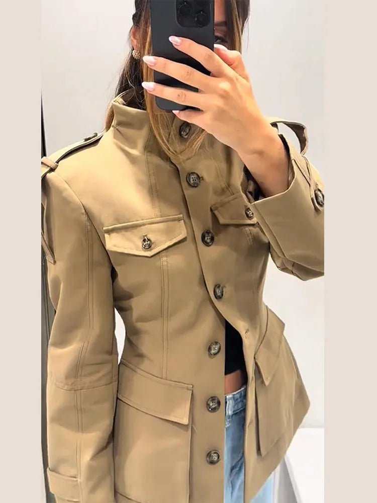 Giacca Anna con collo alto sartoriale