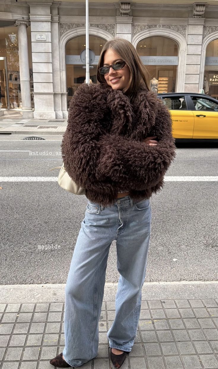 ZEYA Nadine Short Faux Fur Coat