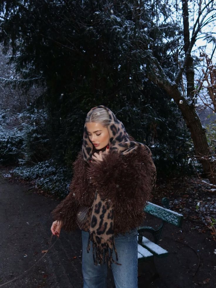 ZEYA Nadine Short Faux Fur Coat