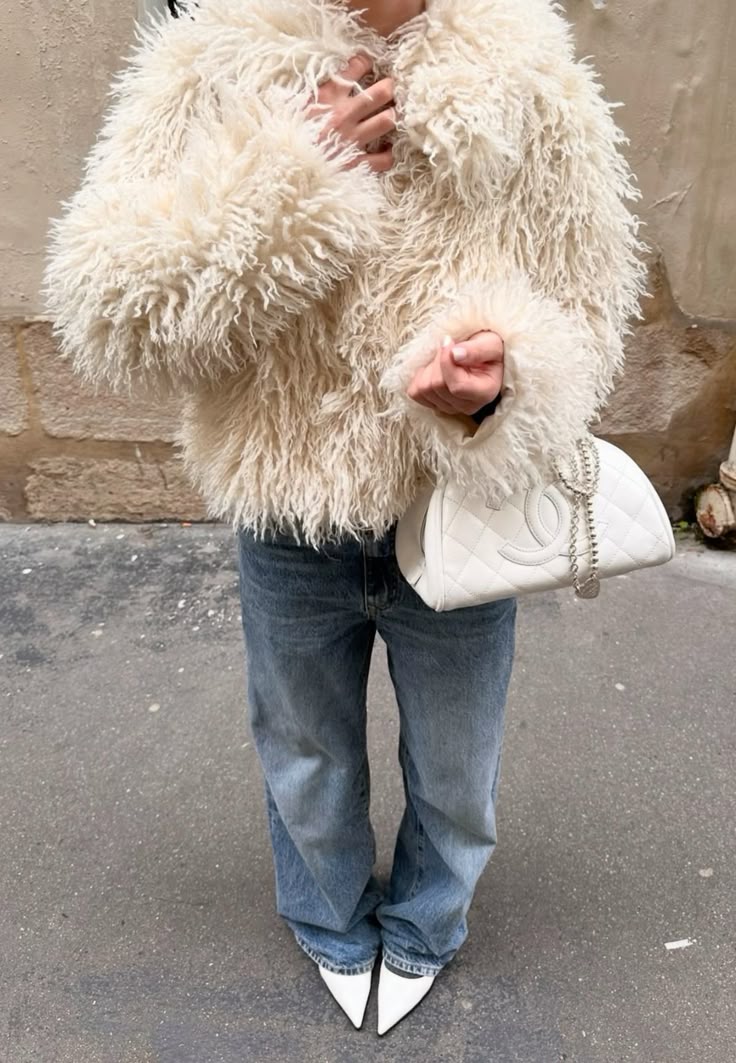 ZEYA Nadine Short Faux Fur Coat