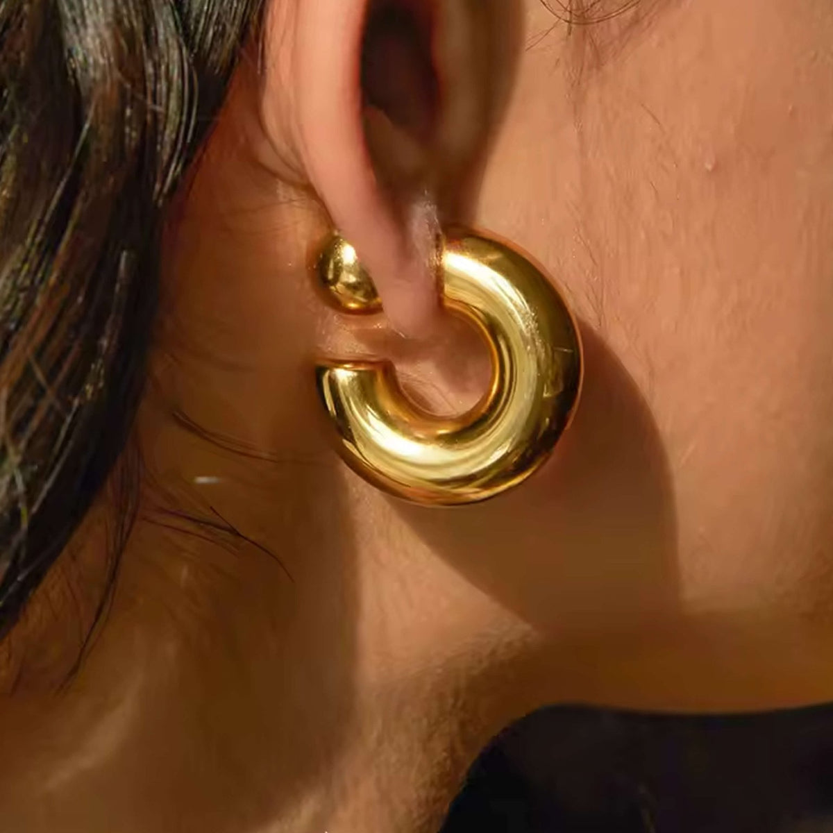 ZEYA - Milena Chunky Hoop Earrings