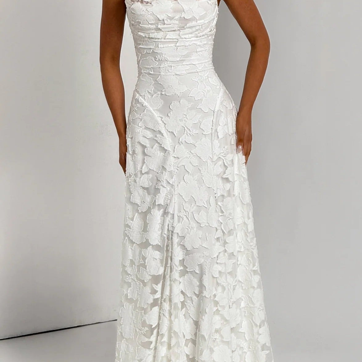 ZEYA - Annie Sleeveless Floral Maxi Dress