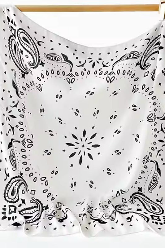 ZEYA - Reese Paisley Knitted Bandana Scarf