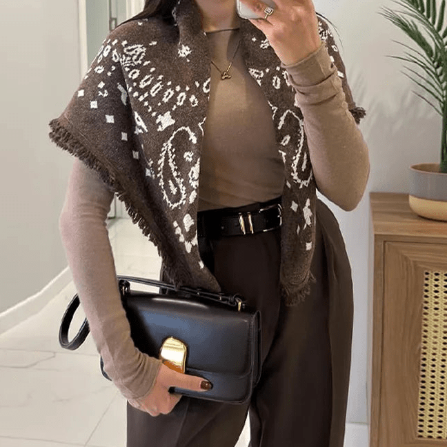 ZEYA - Terry Knitted Fringed Square Scarf