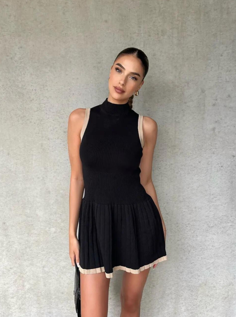 Abito a maglia Sophie a vita bassa con contrasto