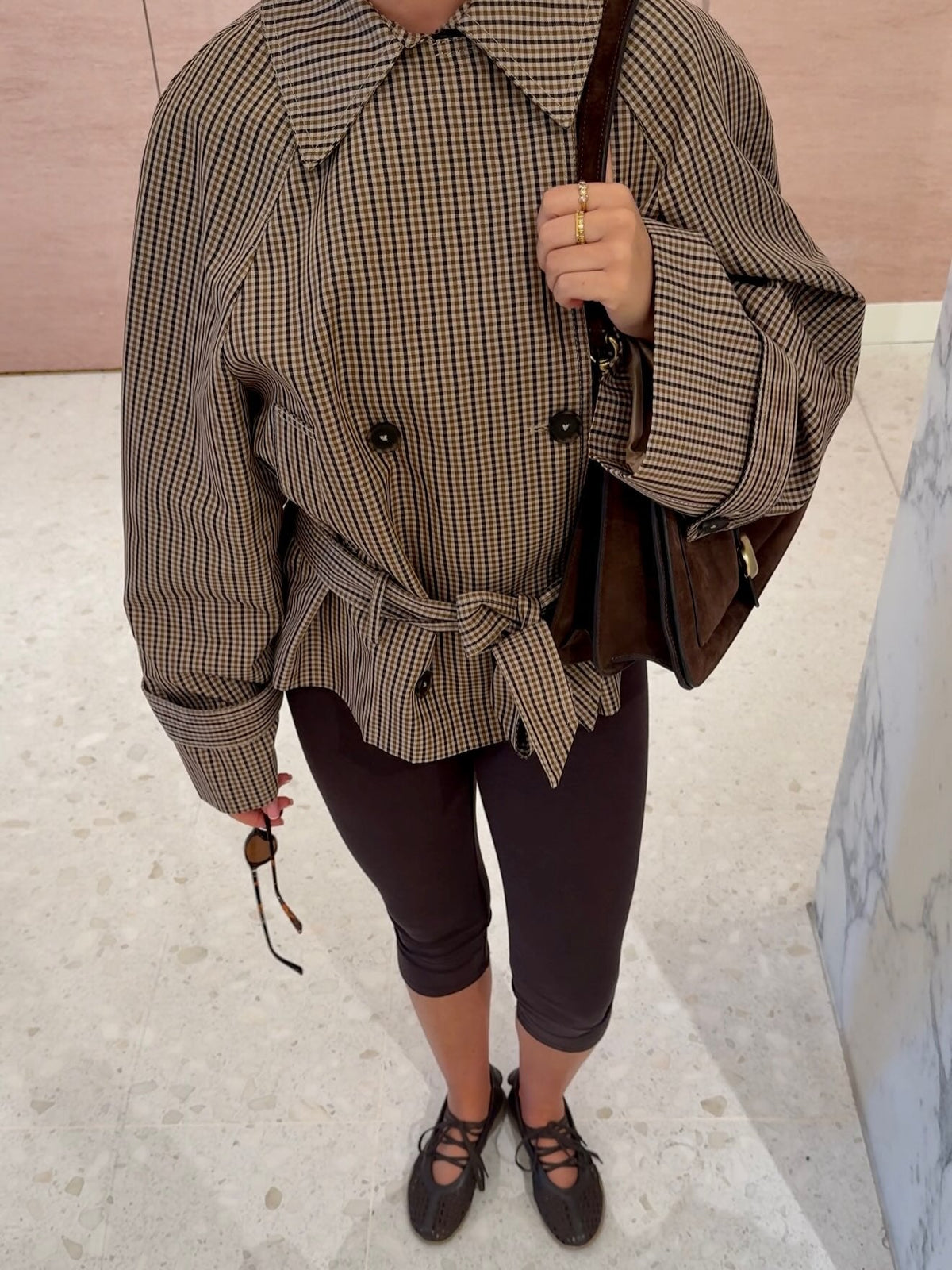 Trench coat a quadri Melissa con cintura