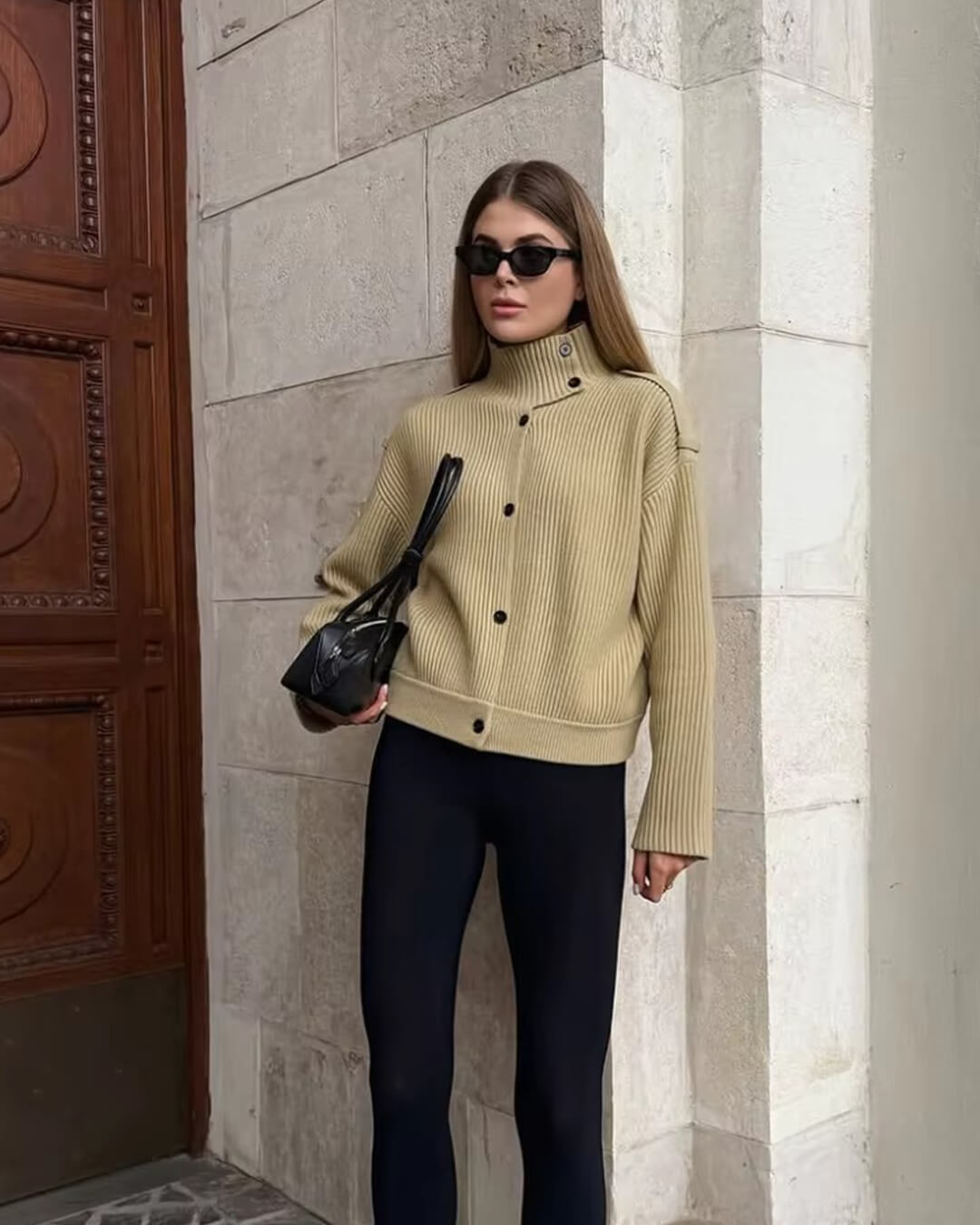Cardigan lavorato a maglia con colletto alla coreana Victoria
