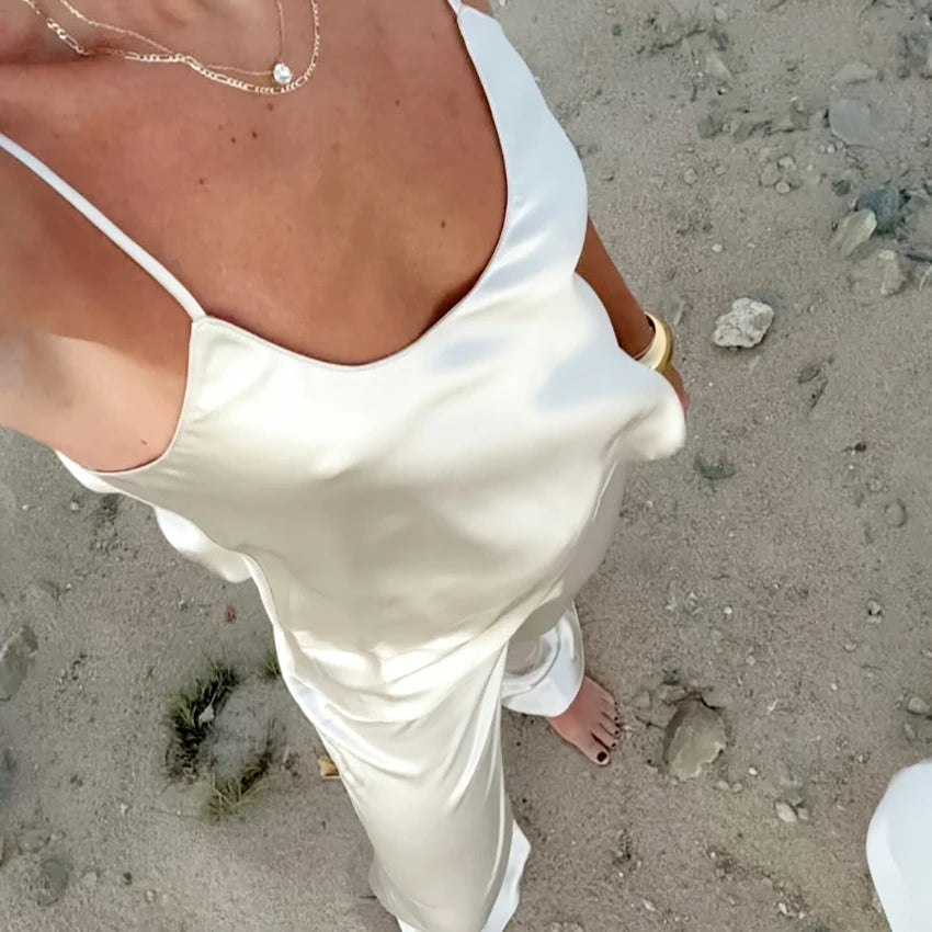Completo due pezzi in raso Margot