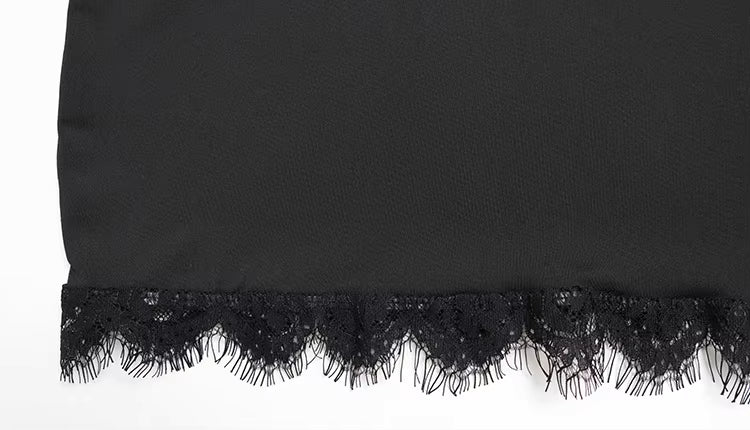 Mini abito Hilda aderente a maniche lunghe con bordo in pizzo