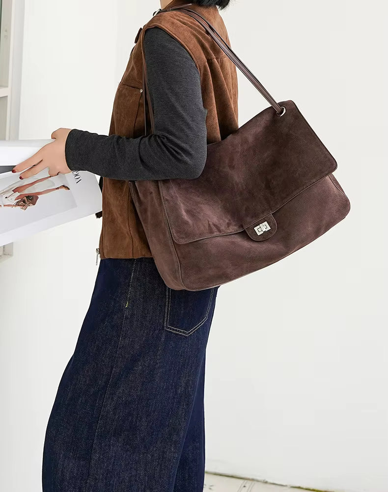 Denise Borsa a tracolla in suede opaco