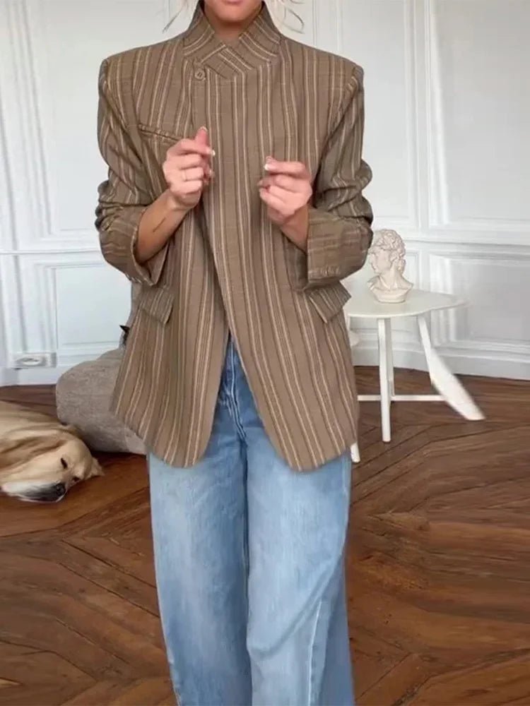 Blazer a quadri con collo alto Melanie
