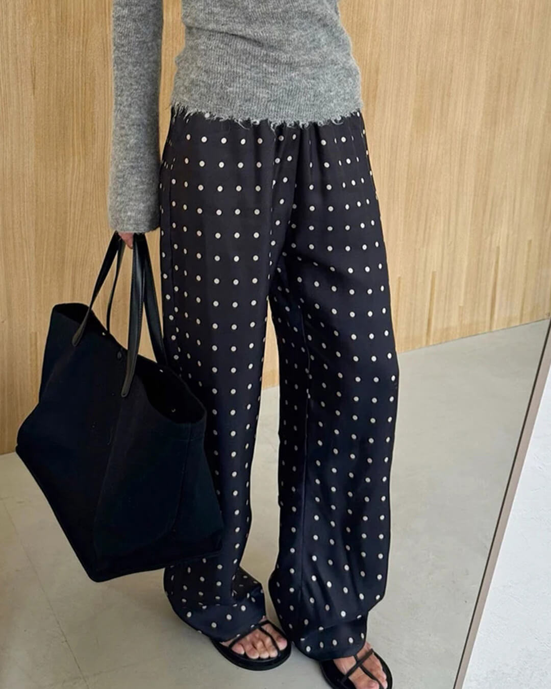 Pantaloni in raso a pois Evita