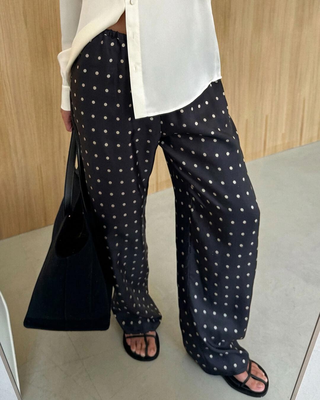 Pantaloni in raso a pois Evita