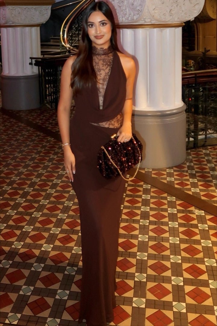Abito maxi Sienna in pizzo con scollo halter