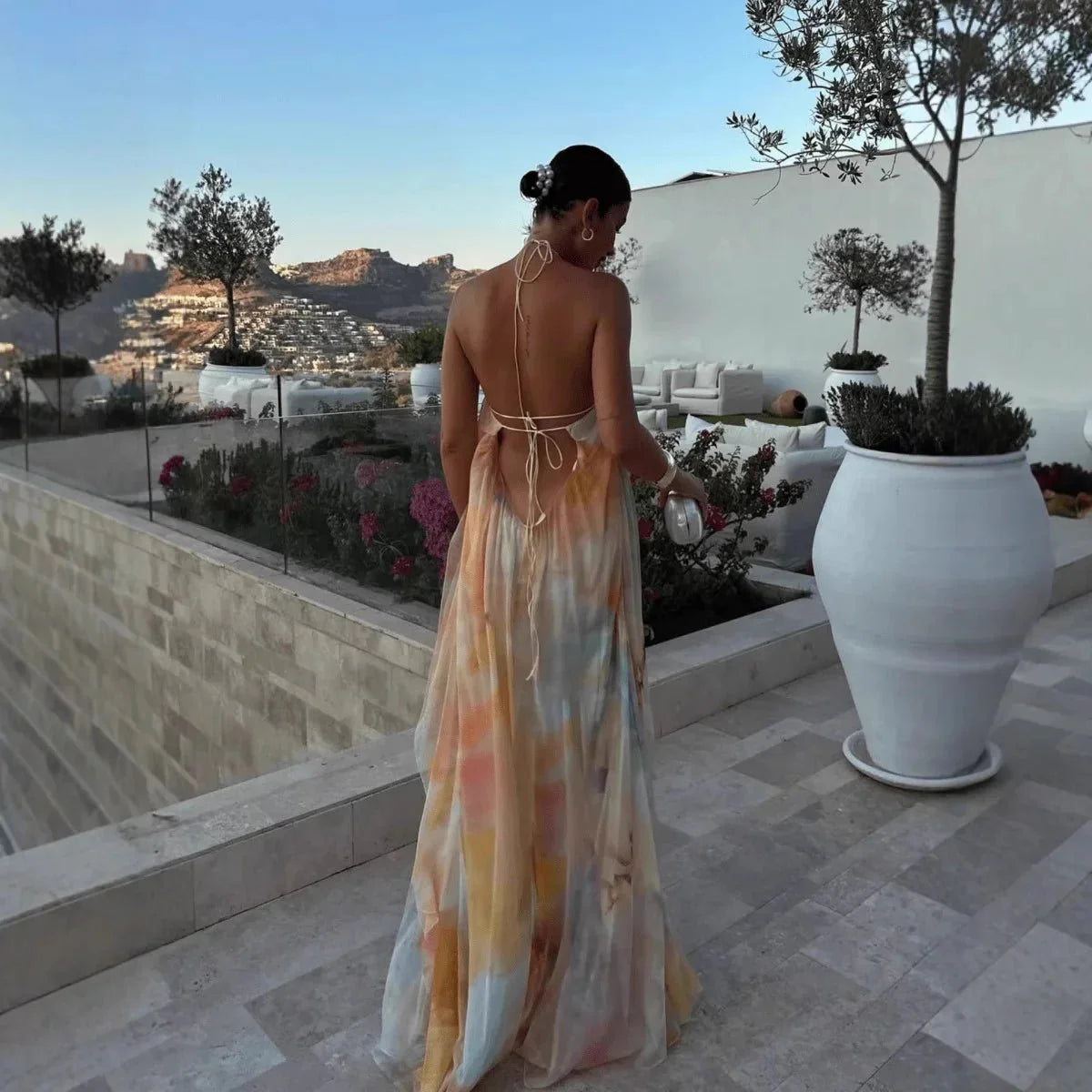 Abito maxi Megan con collo halter e lacci