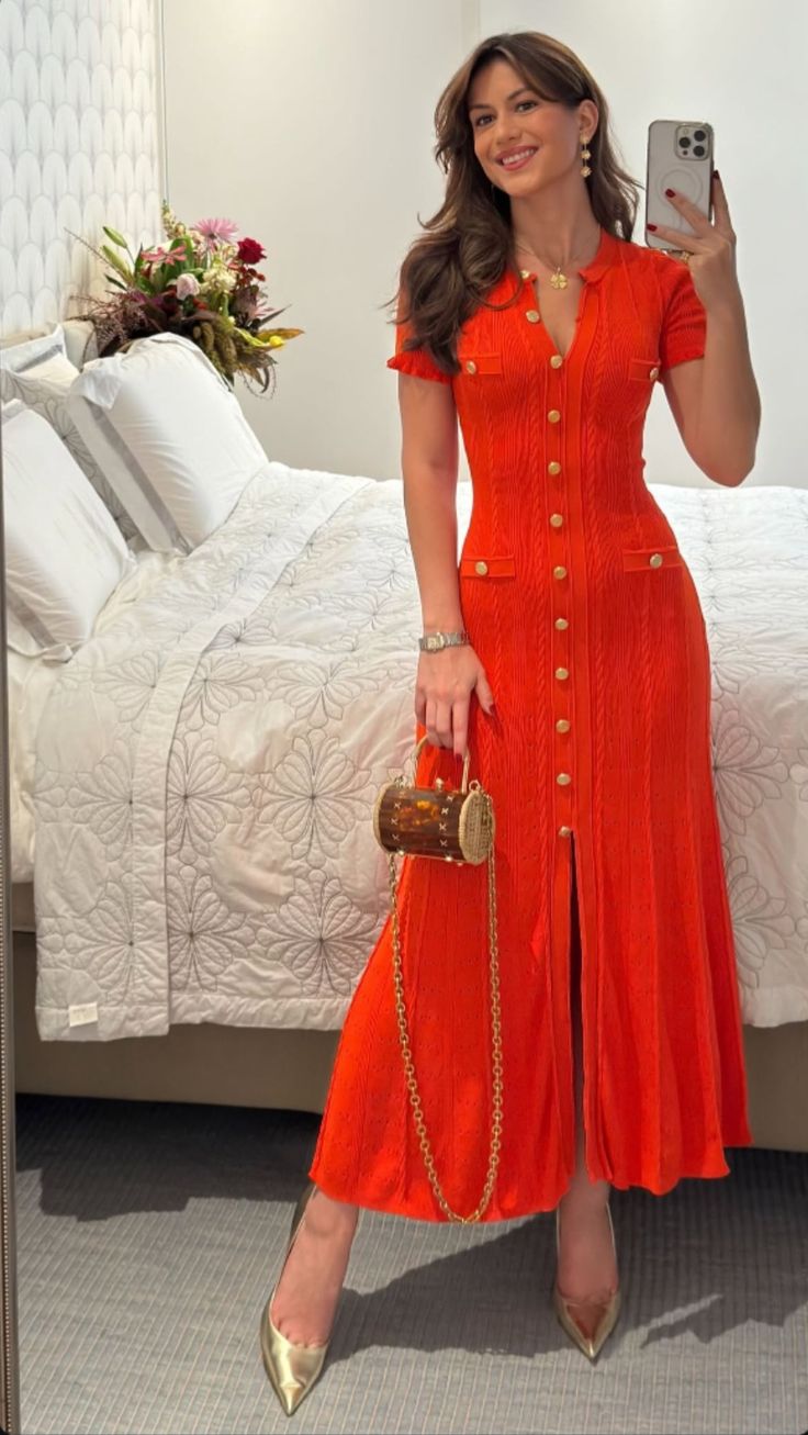 Abito midi in maglia Margot con bottoni frontali