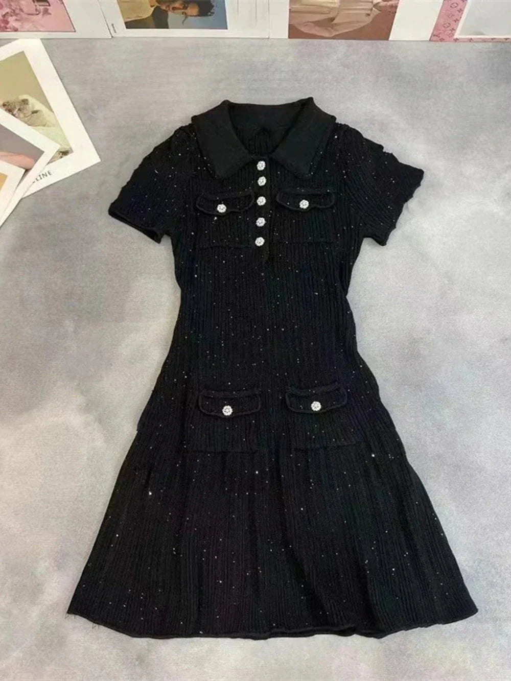 Miniabito Emelia in maglia con paillettes