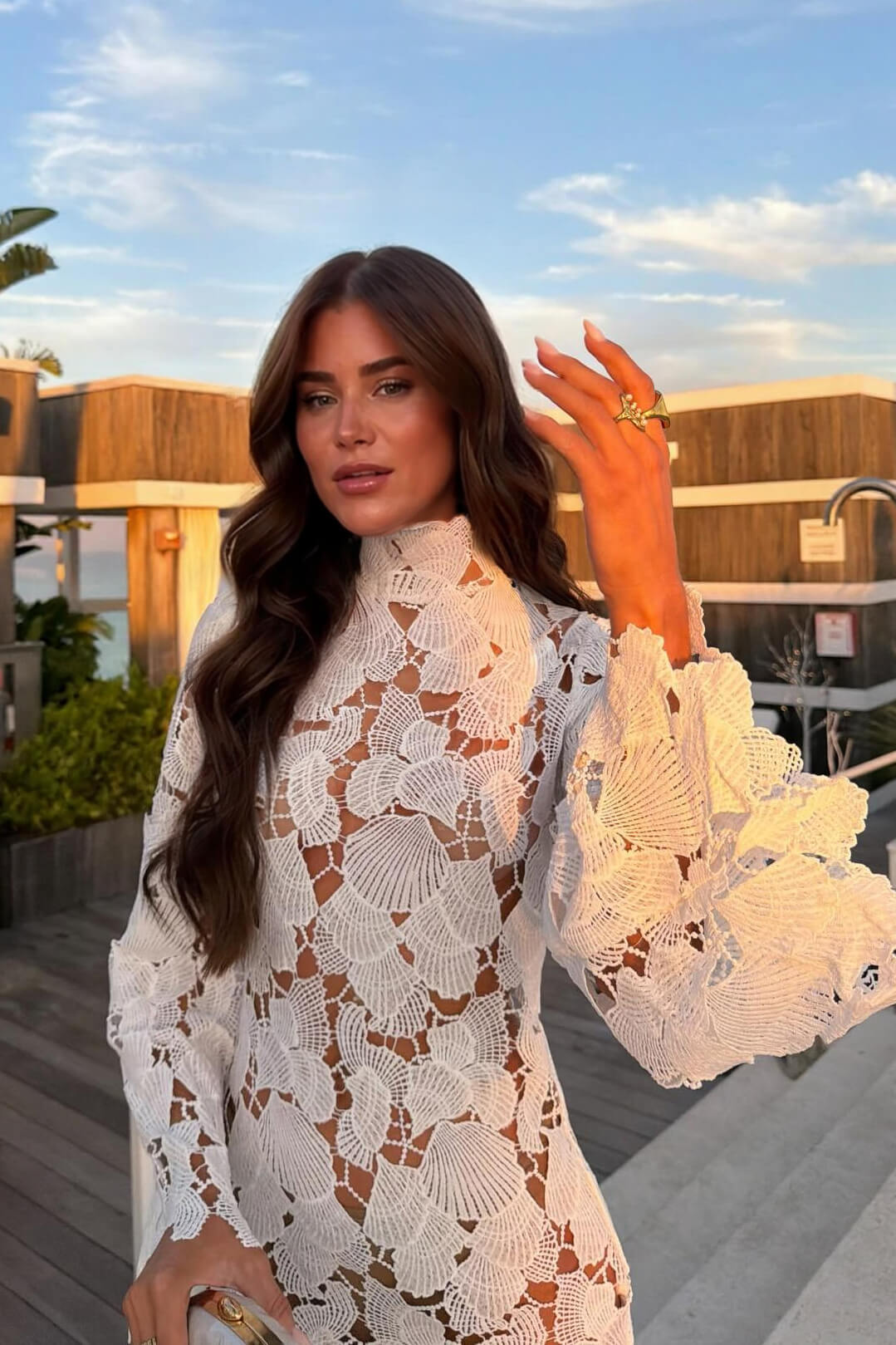 Mini abito Sienna in pizzo con cut-out
