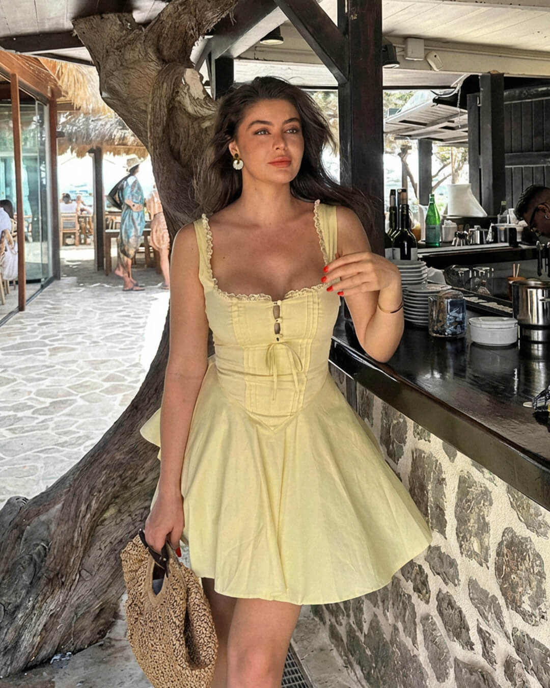 Evelyn abito mini con allacciatura sul retro
