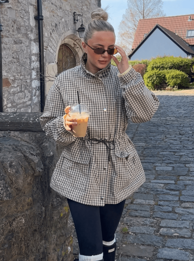 Giacca Sarah a Quadri Vintage con Vita Strutturata
