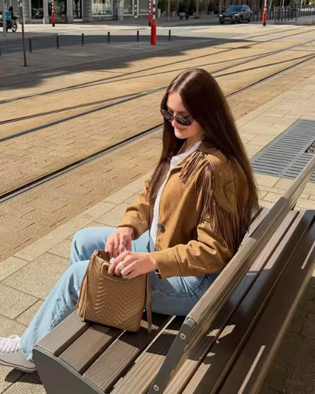 Giacca western Julie in finta pelle scamosciata con frange