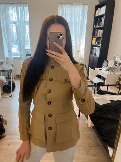 Giacca Anna con collo alto sartoriale