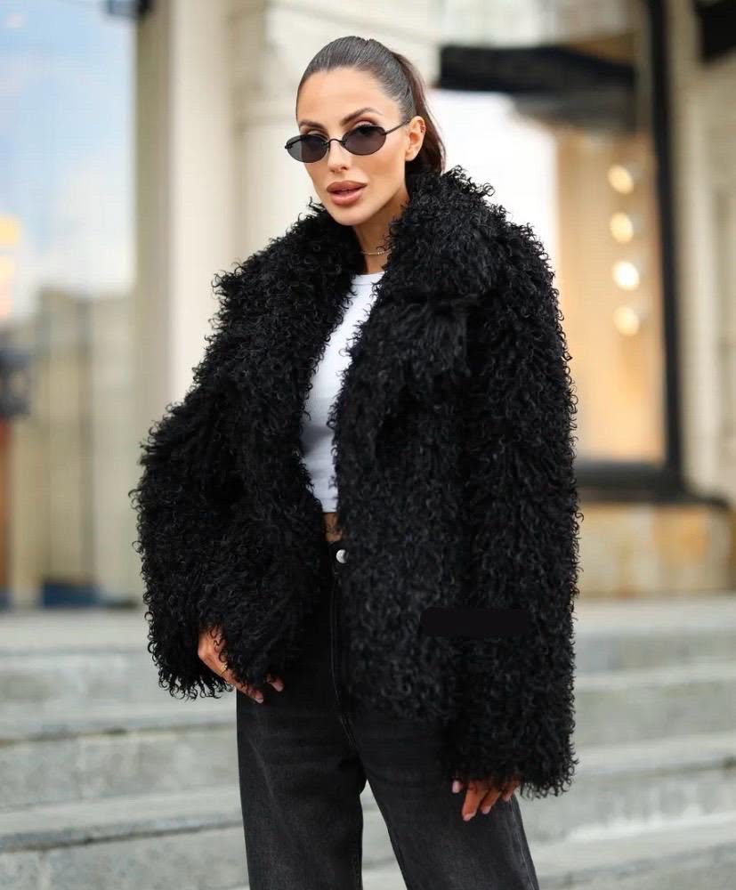 ZEYA Nadine Short Faux Fur Coat