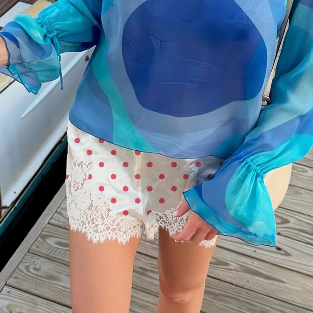 Natasha shorts a pois con bordo in pizzo