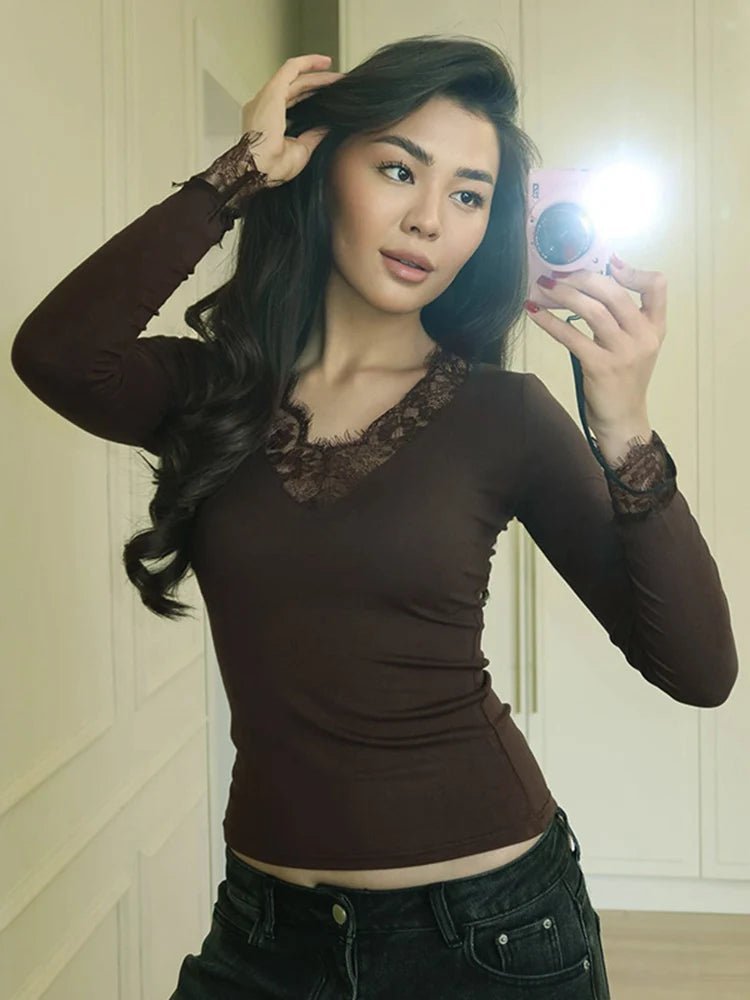 Sarah Top Casual con Scollo a V in Pizzo