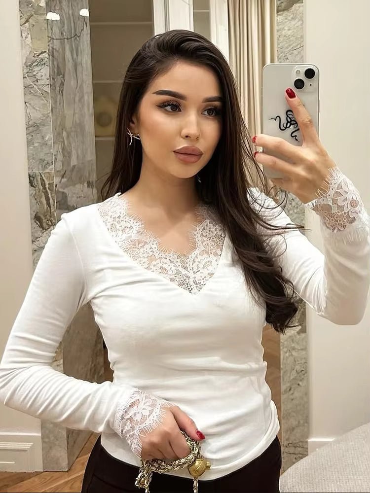 Sarah Top Casual con Scollo a V in Pizzo