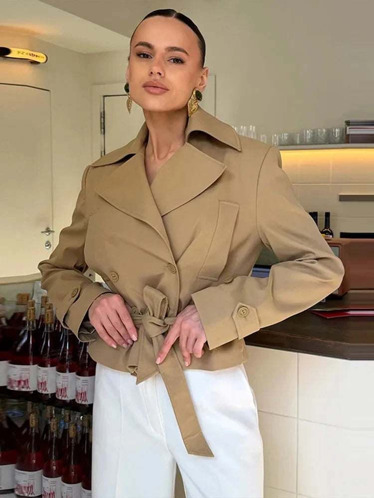 Trench corto Teresa con lacci