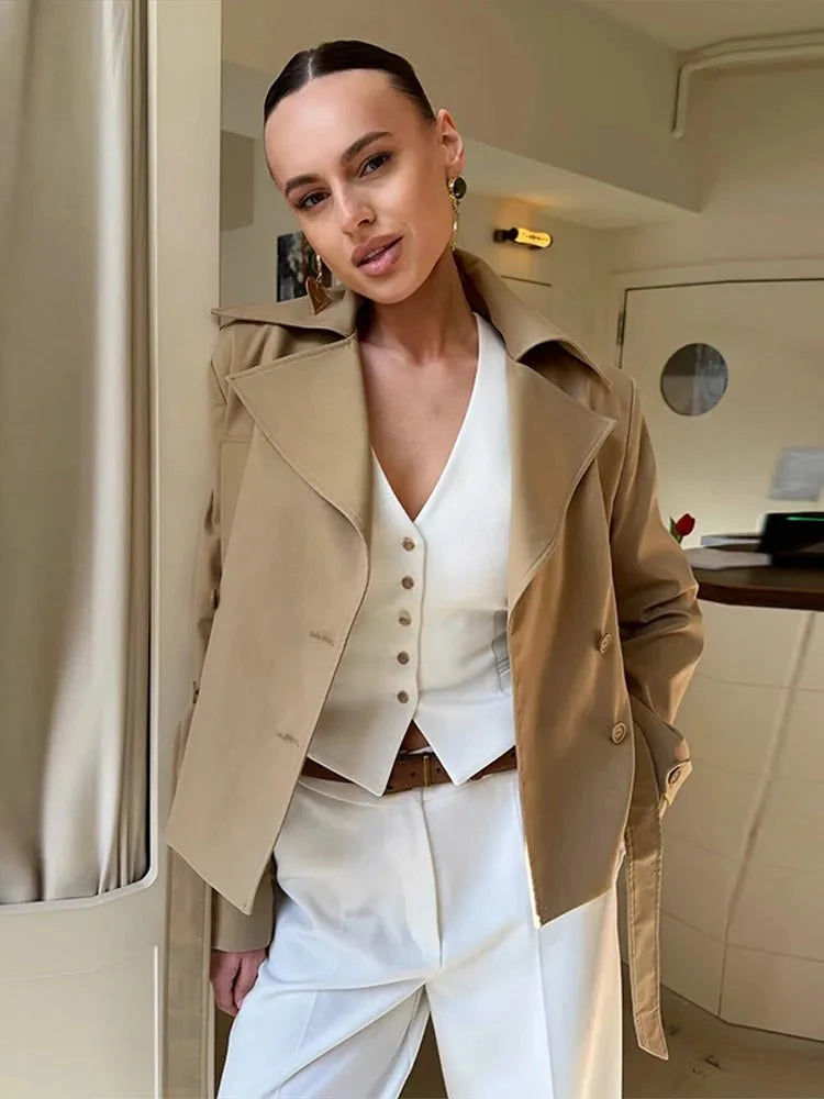 Trench corto Teresa con lacci