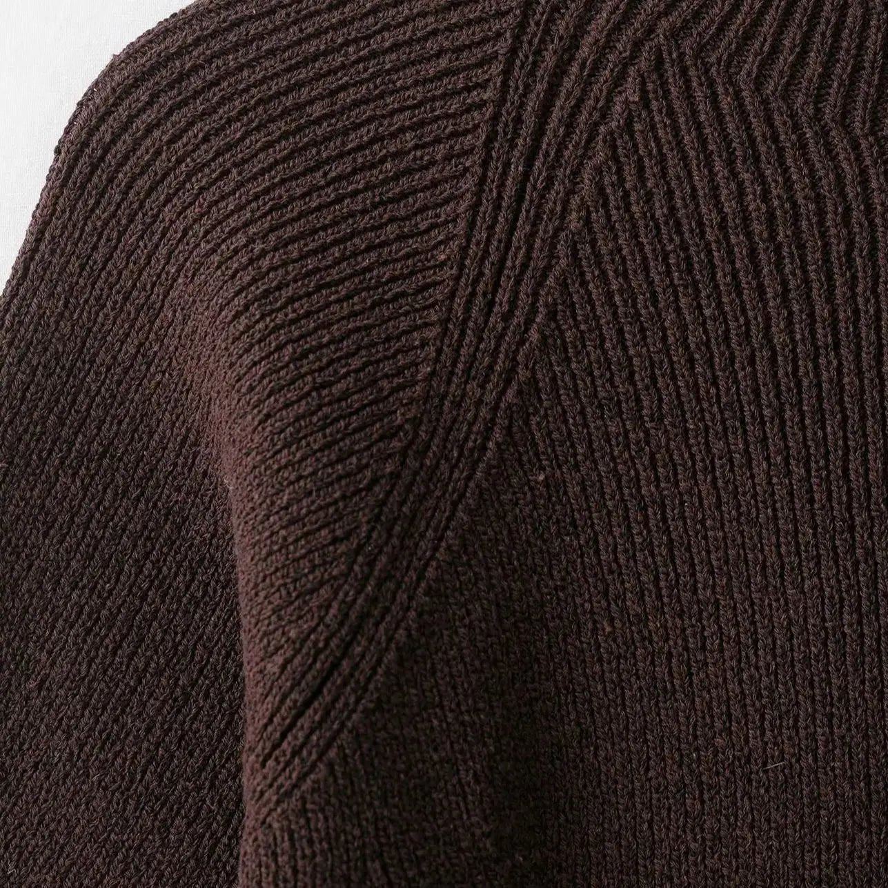 ZEYA - Alannah Seamless Knit Crop Top