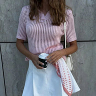 Amber Blusa Polo in Maglia con Dettagli Hollow Out