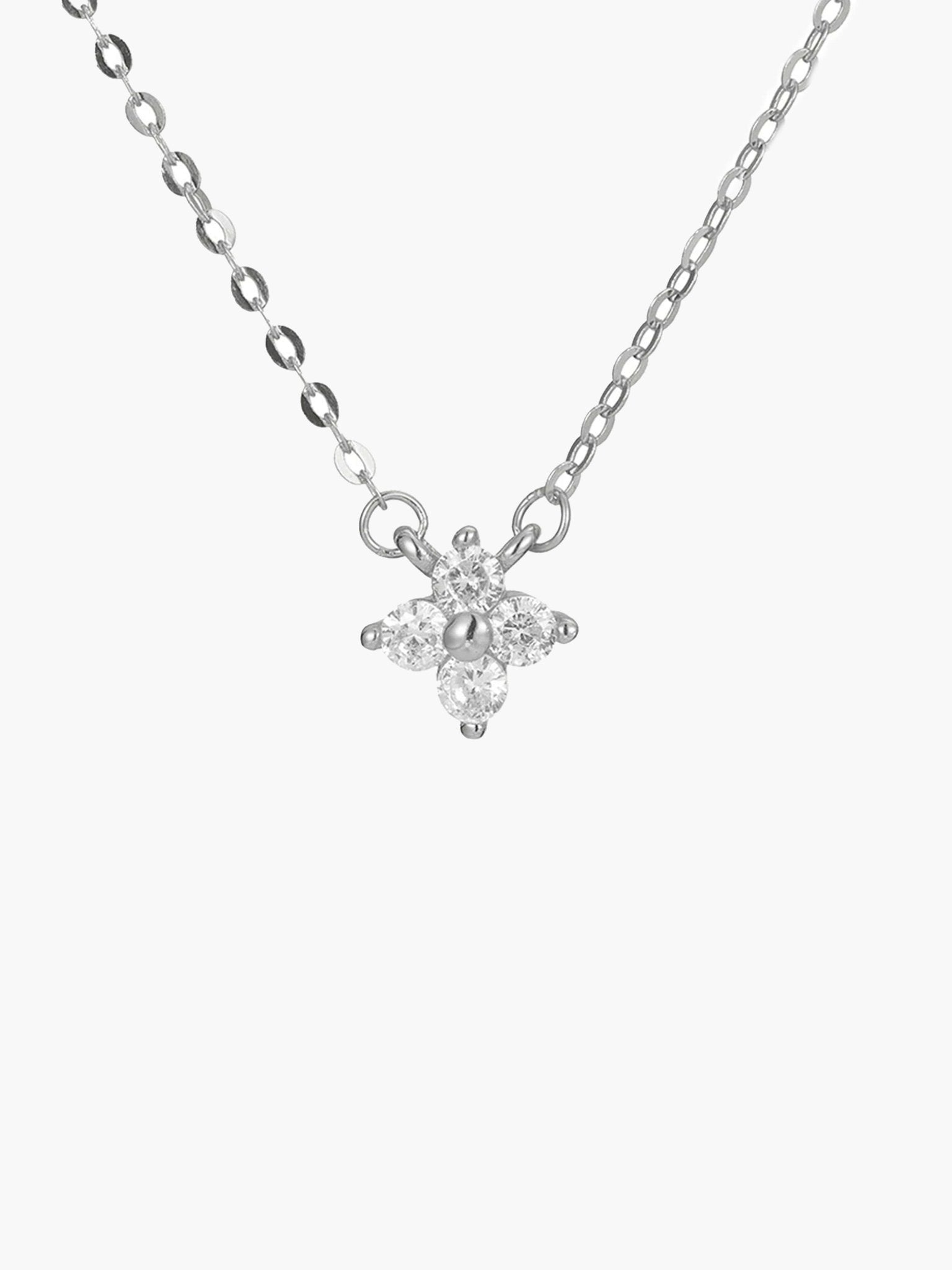 ZEYA - Anna Four Petal Necklace
