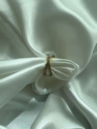 Anello a fascia incrociata con strass Daisy