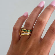 Anello impilato Dana smeraldo con strass