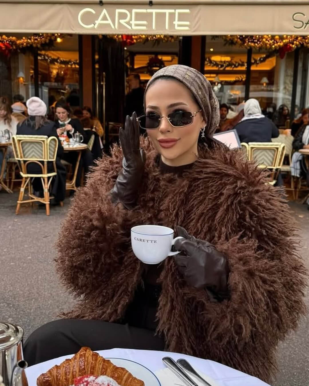 ZEYA - Diana Fluffy Cropped Faux Fur Coat