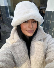 Cappello a Secchiello Fluffy Eden