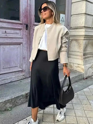 Gonna Midi Hilde a Vita Alta in Raso Nero