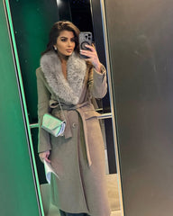 Cappotto maxi con colletto in eco pelliccia Josie