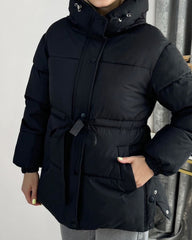 Cappotto con cappuccio e lacci Lani