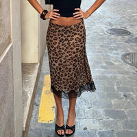 Lisa gonna midi leopardata in pizzo