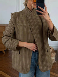 Blazer a quadri con collo alto Melanie