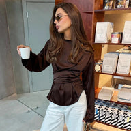 Penelope Blusa in Satin con Nodo sul Retro