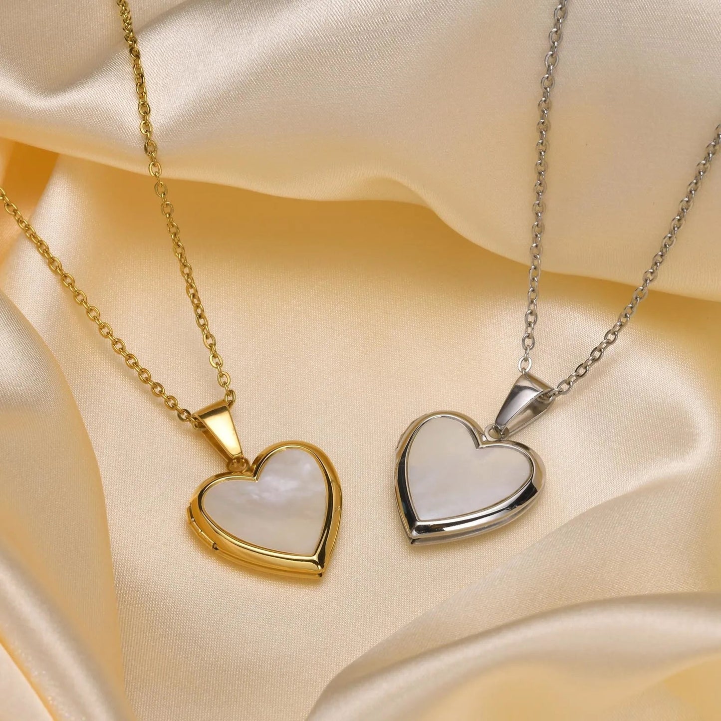 ZEYA - Selene Heart Locker Necklace