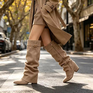 Stivali alti Teresa Slouchy a punta