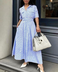 Abito maxi Winona a righe con colletto allacciato